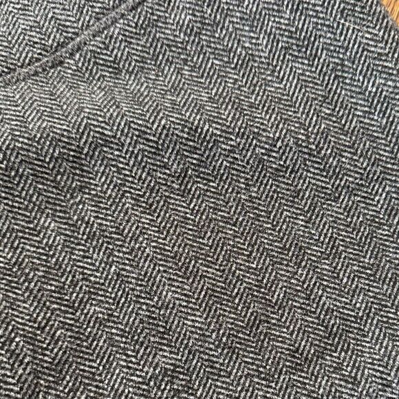 Old Navy Active High-Waisted CozeCore Herringbone Leggings Large Grey - Picture 5 of 6